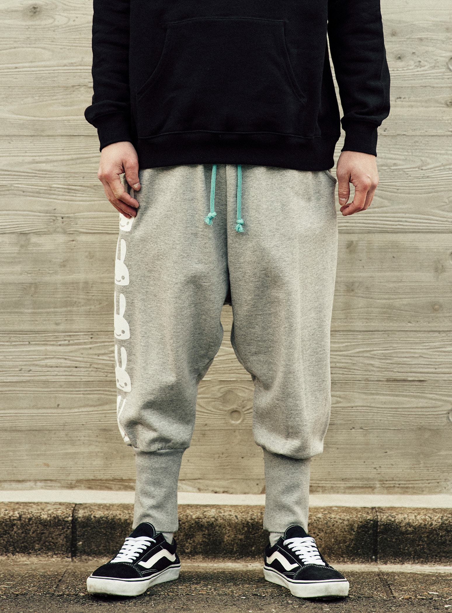 https://cunjpn-prod.store-image.jp/product/BKGHD04/BKGHD04_detail_17.jpg?ts=20250306115857