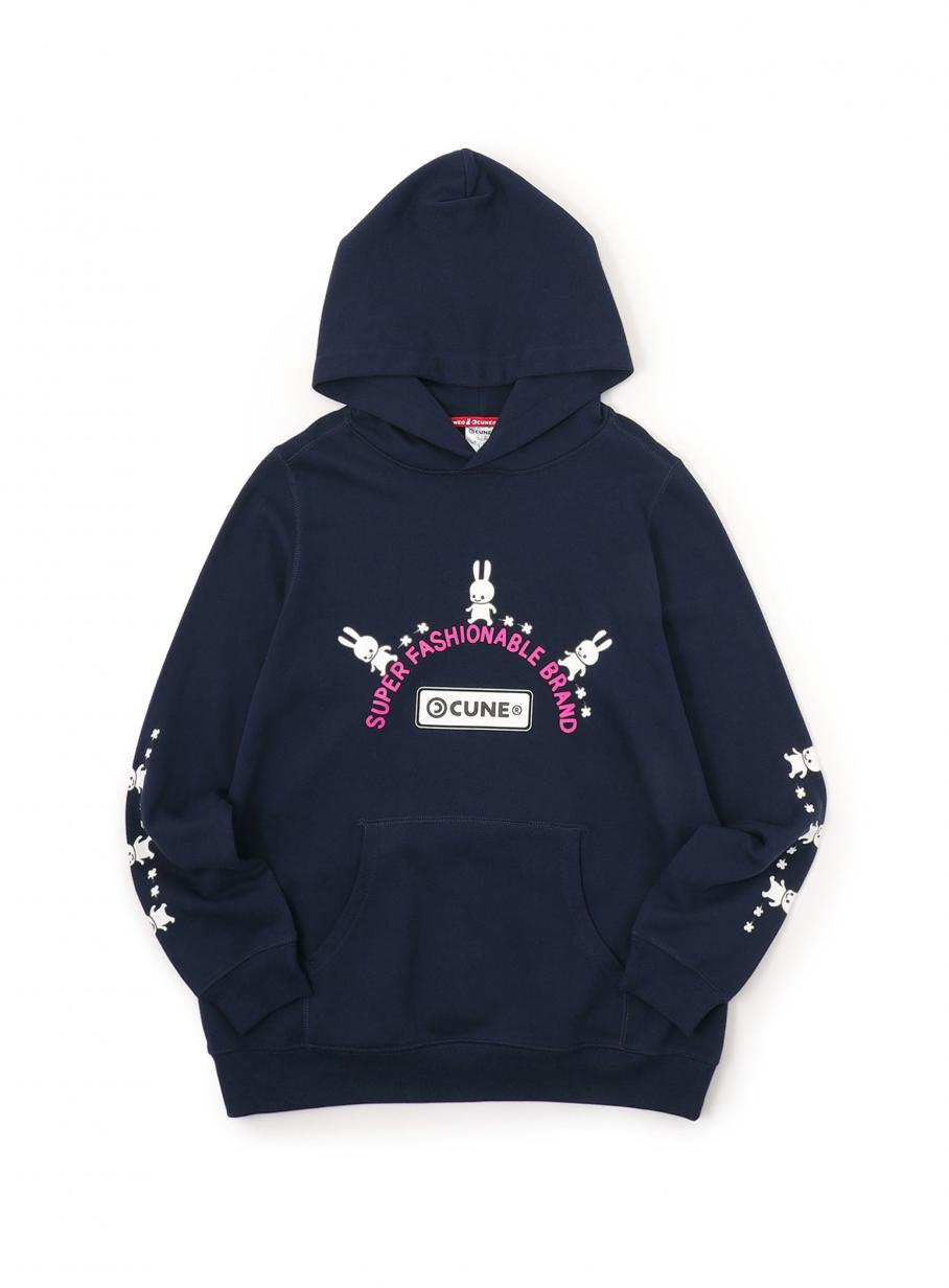 CBD017_main_908x1232