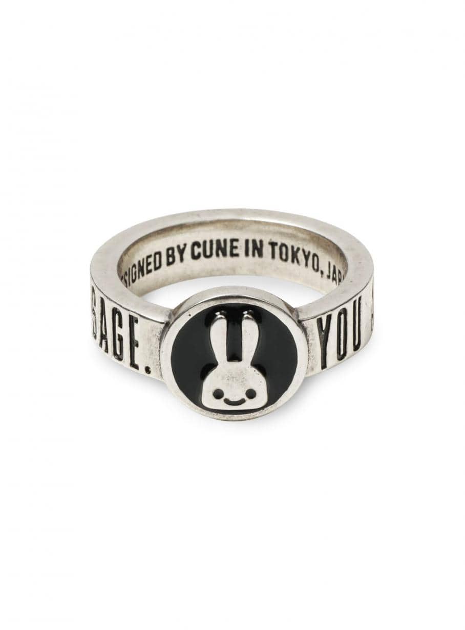 CBRBY06_main_908x1232