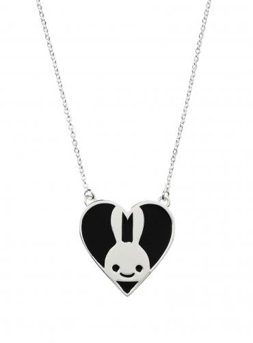 ハートウサギネックレス