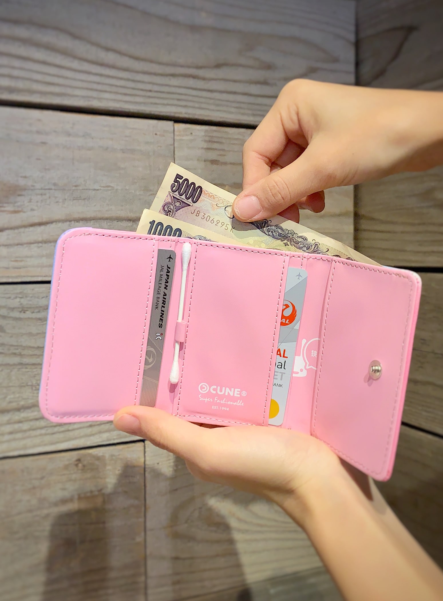 https://cunjpn-prod.store-image.jp/product/HLLOB08/HLLOB08_detail_06.jpg?ts=20221222160119