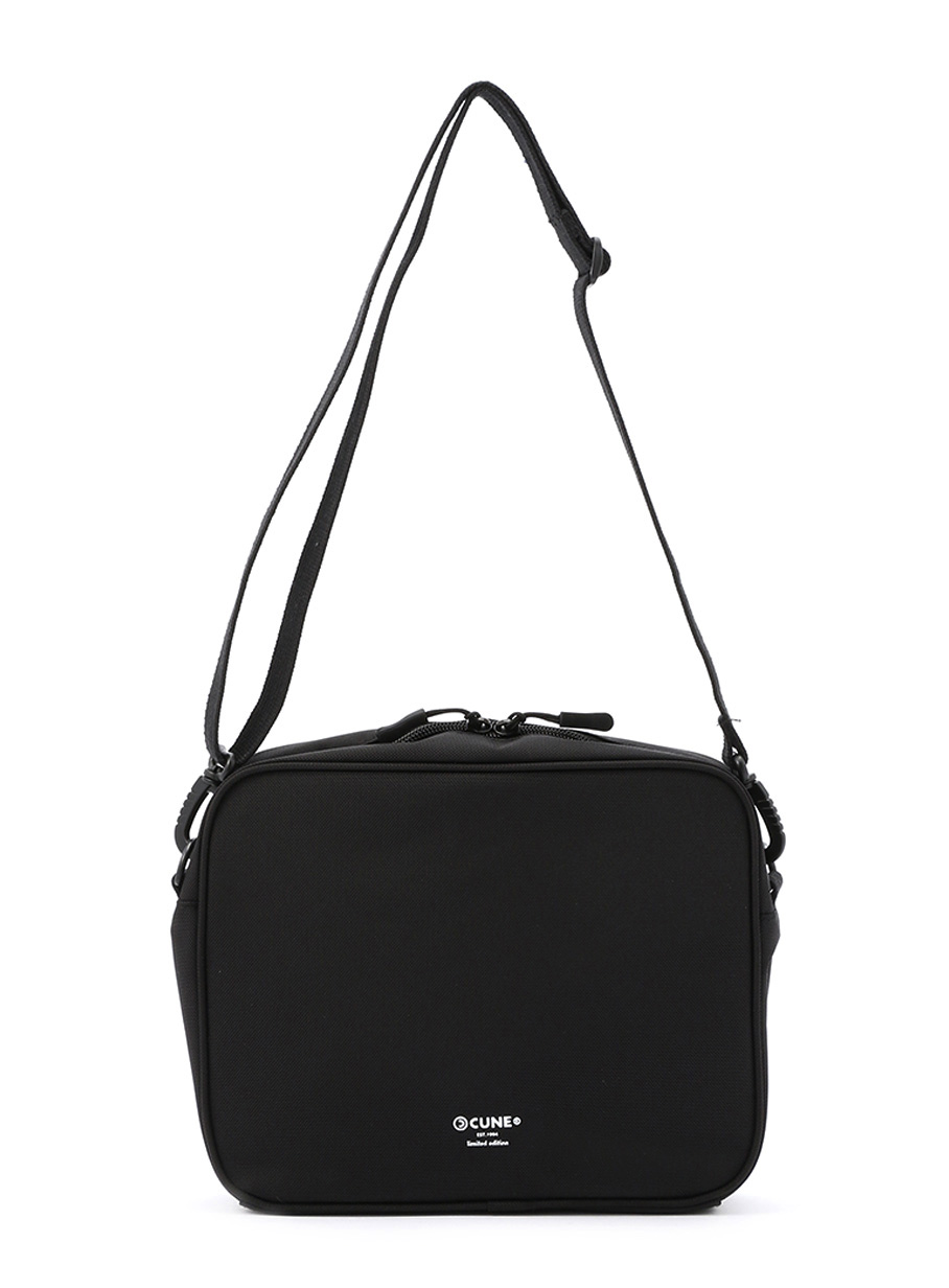 https://cunjpn-prod.store-image.jp/product/NC12OM02/NC12OM02_detail_01.jpg?ts=20220523173131