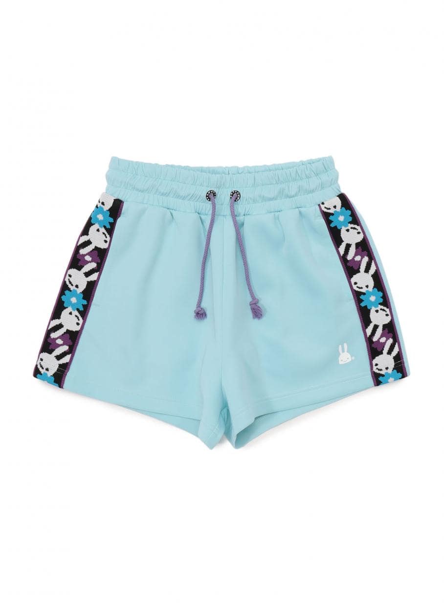 STGDA52_main_908x1232