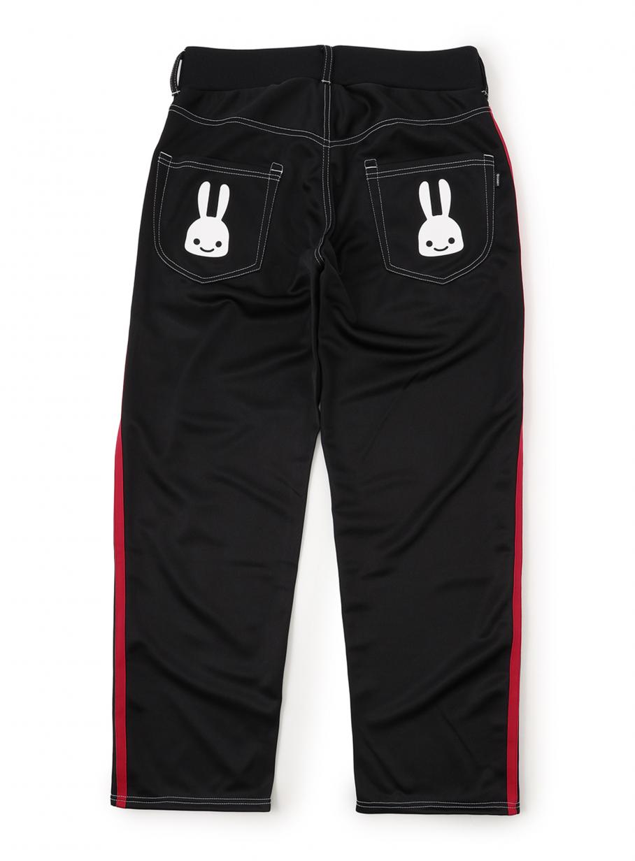 STIHD02_main_908x1232