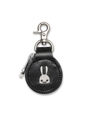 人気 ブランド 服をチェック - 最新トレンドファッション ほわほわうさぎポーチ｜ウサギがいる｜CUNE ONLINE STORE 小物